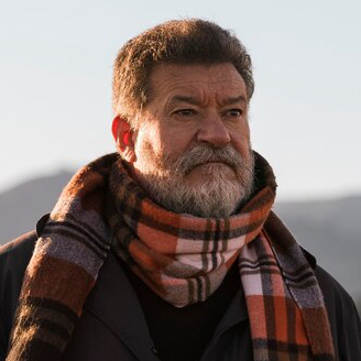 medium-shot-elderly-man-taking-stroll_23-2150233311